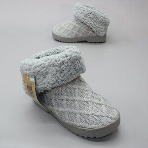 Muk Luks Ladies 7-8 Medium Melani Grey Heath Indoor/Outdoor-sole Ankle Slippers